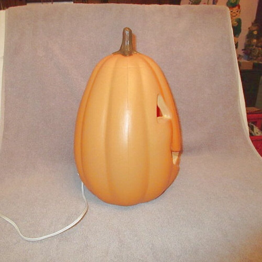 Vtg Halloween Blow Mold Light-Up Jack O Lantern Pumpkin XL 16" Yard Home Decor - Picture 4 of 12